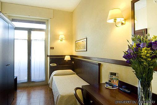 Hotel Belvedere Lido di Ostia Ngoại thất bức ảnh